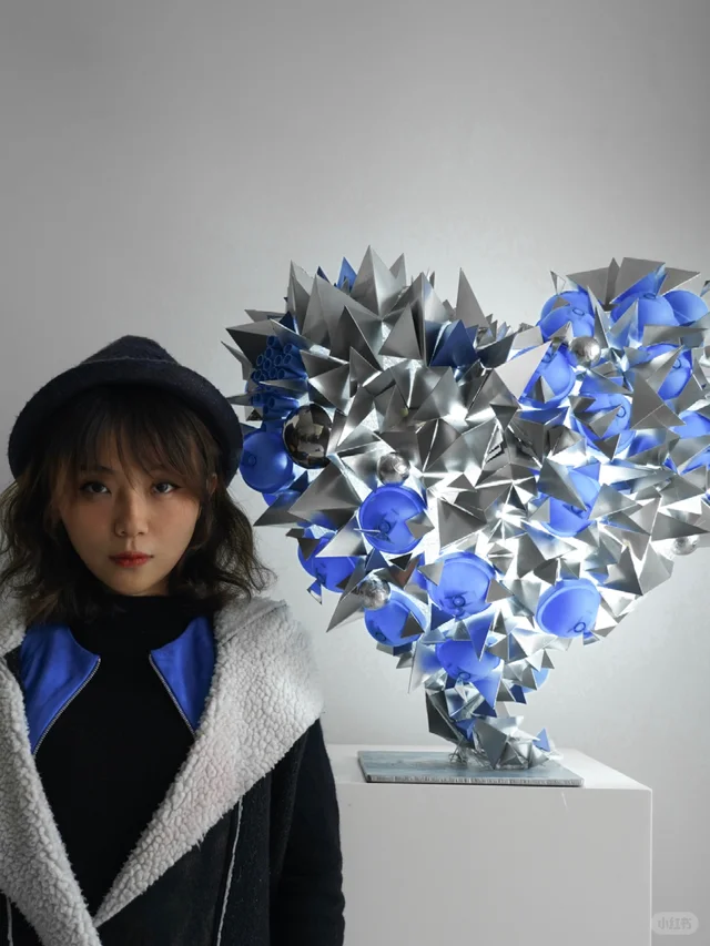 Don't Toss That Yogurt Cup Just Yet—Let's Make a Super Easy Lamp Installation