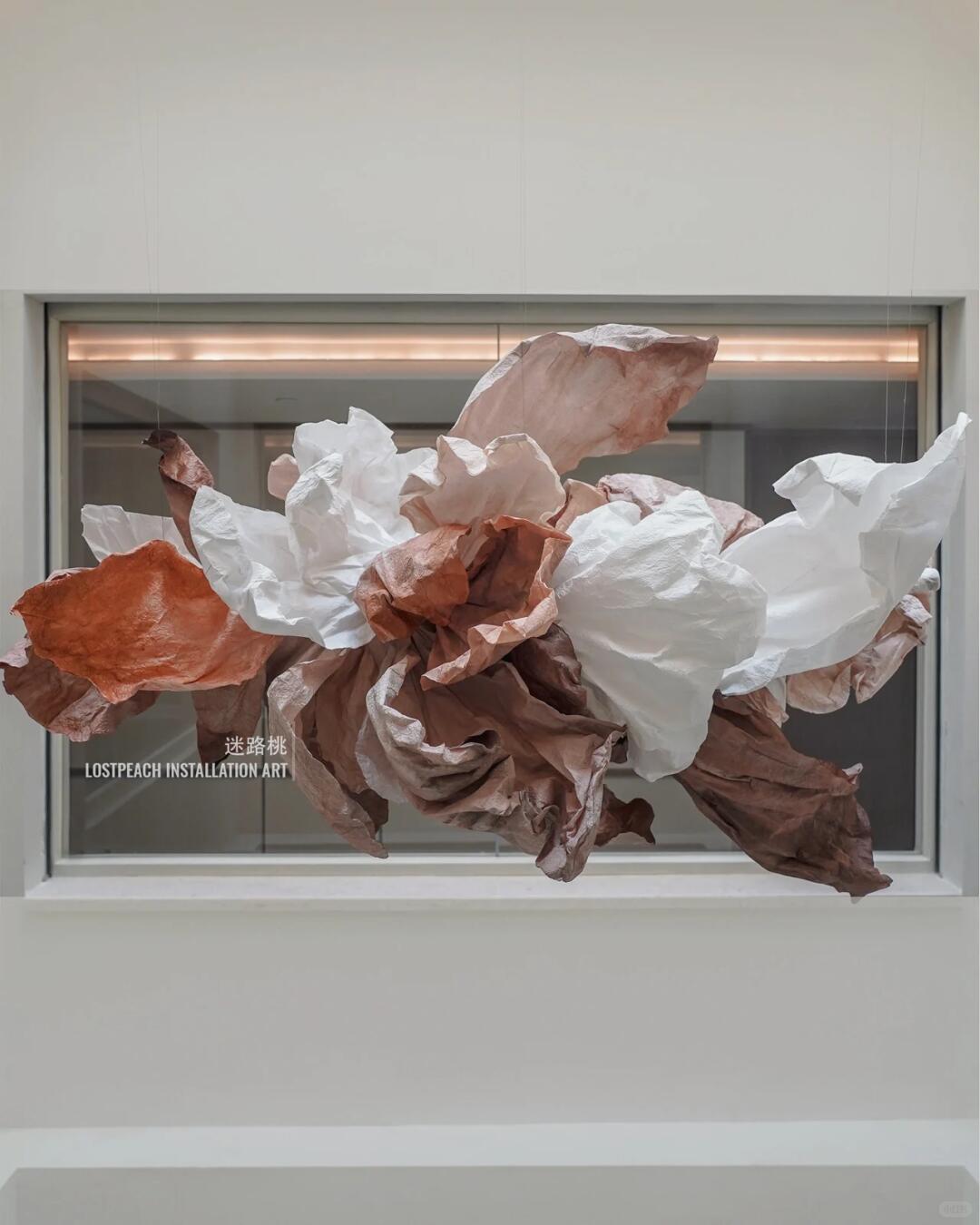 Ten Thousand Meters of Silk Thread, One Thousand Meters of Wooden Slices | Autumnal Ancient-Style Suspended Art Installation image 1
