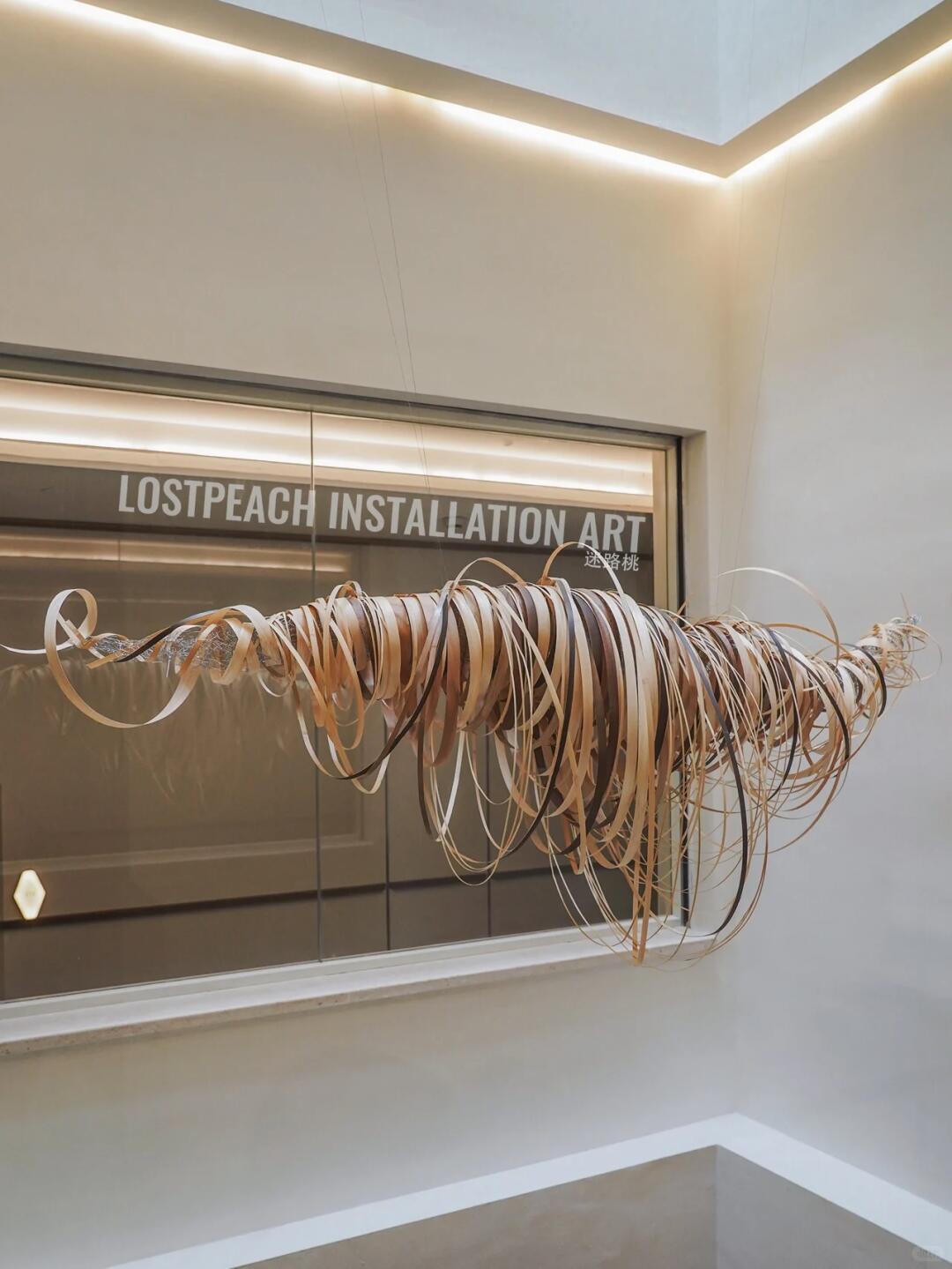 Ten Thousand Meters of Silk Thread, One Thousand Meters of Wooden Slices | Autumnal Ancient-Style Suspended Art Installation image 3