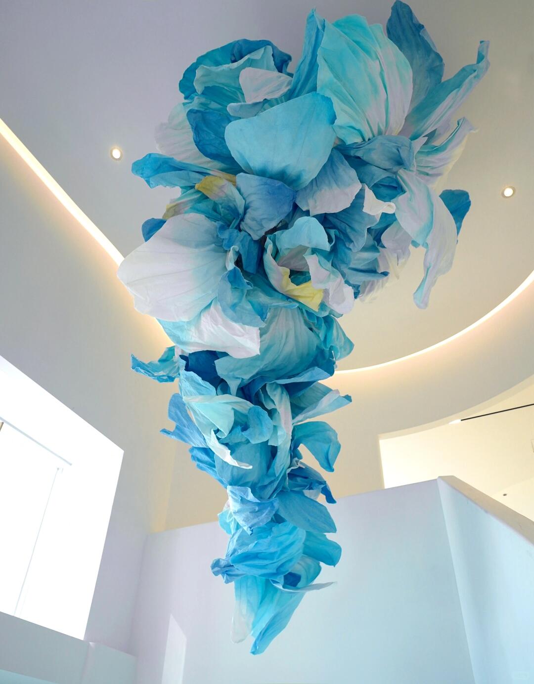 Art Installation | The Dance of Irises, Crisp Summer Hues image 8