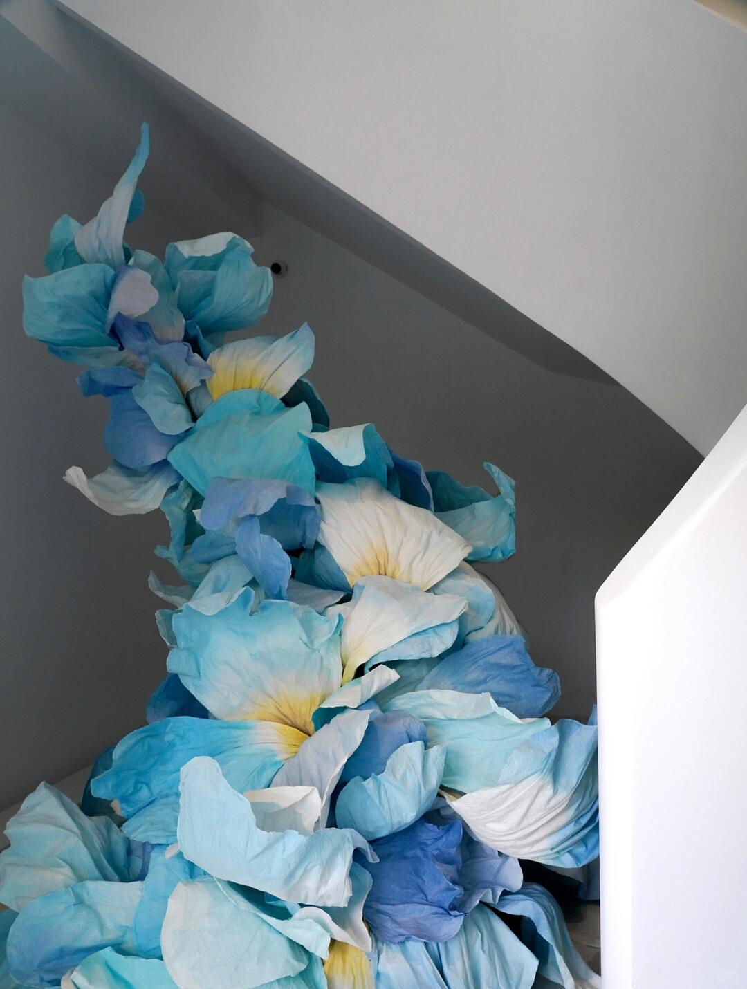 Art Installation | The Dance of Irises, Crisp Summer Hues image 6