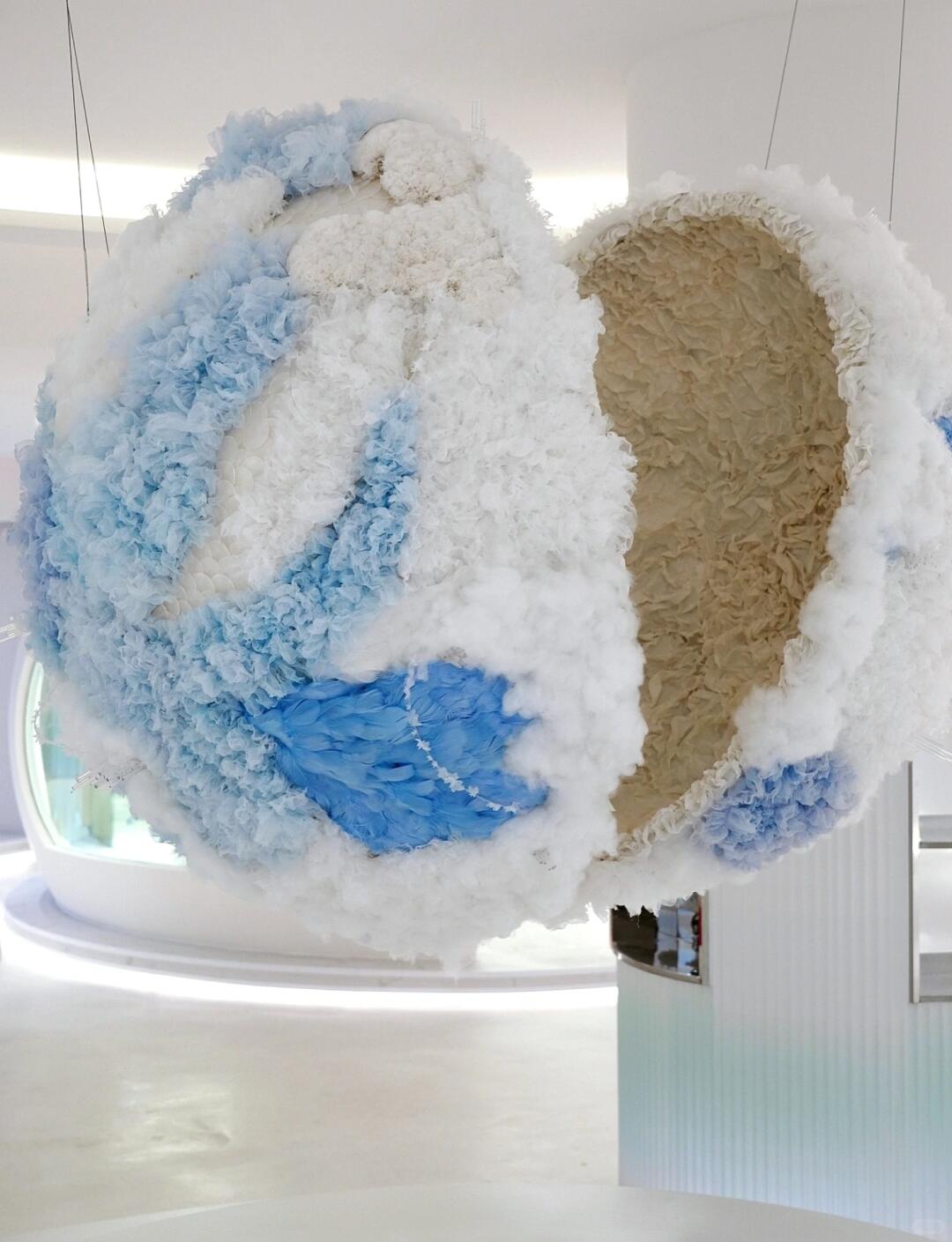 A Fluffy Ocean Planet | Fabric Manipulation Art Installation