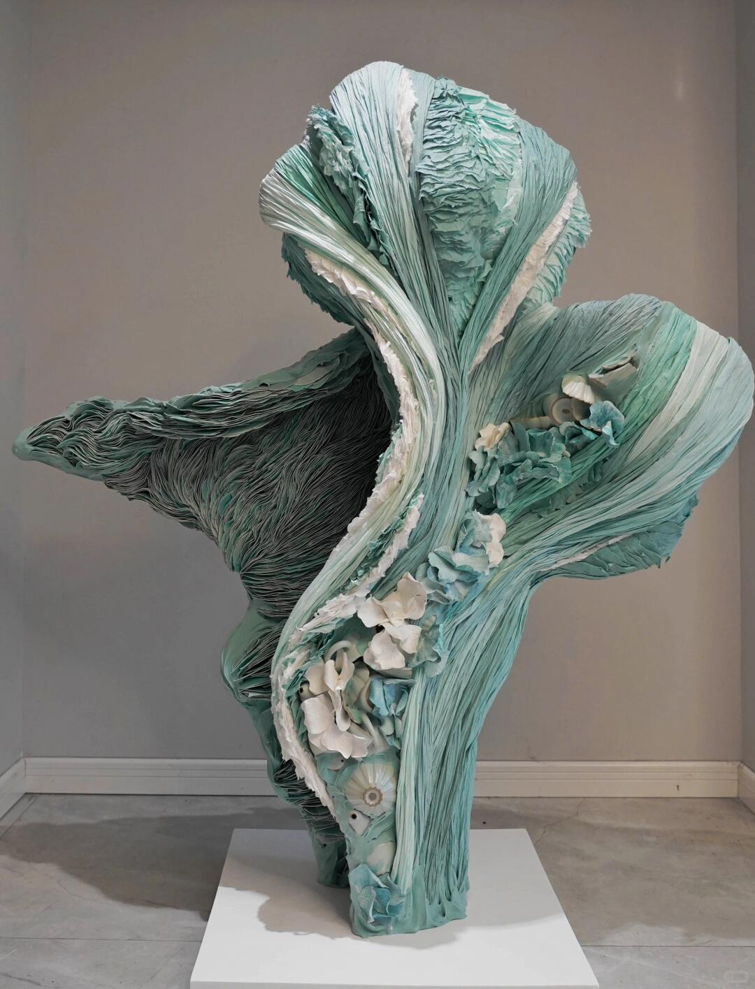 Petrified Wood | Frozen Poetry of Growth Rings | Installation Art image 7