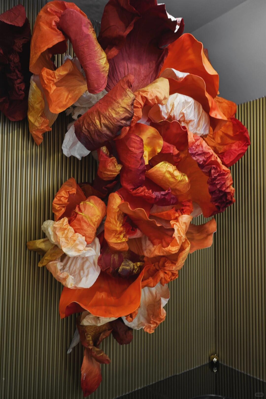 Flamboyant and Passionate, Floral Yet Not | Chinese-style Art Installation image 6