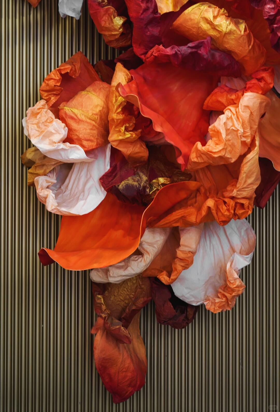 Flamboyant and Passionate, Floral Yet Not | Chinese-style Art Installation image 4